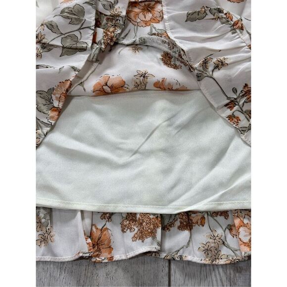 Paper Crane floral miniskirt size XS - Picture 6 of 9